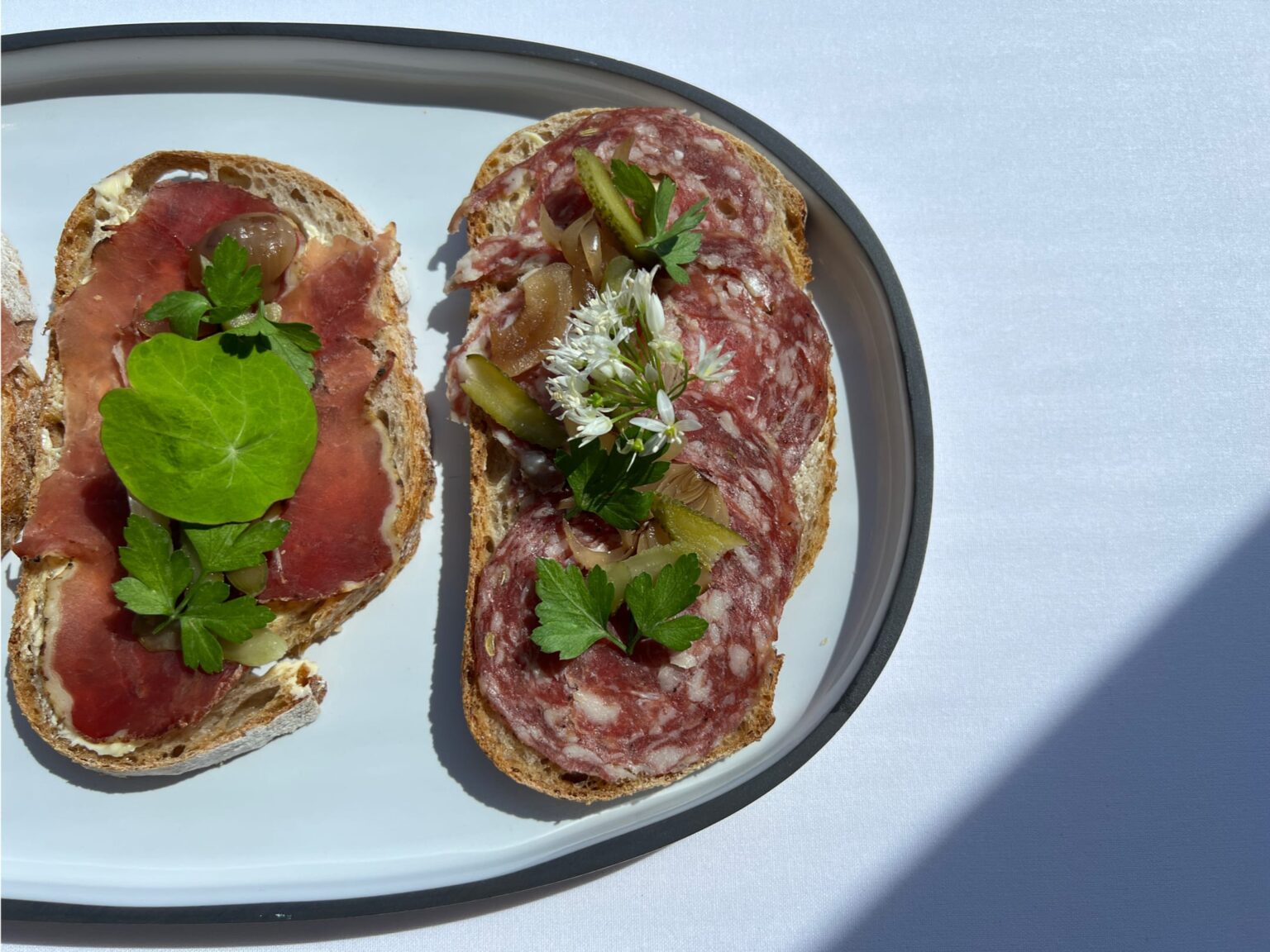 Diverse canapes